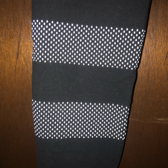 VS/Pink Reflective Joggers - Picture 5 of 8